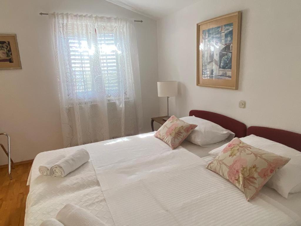 Apartment In Maslinica 70M From The Sea エクステリア 写真