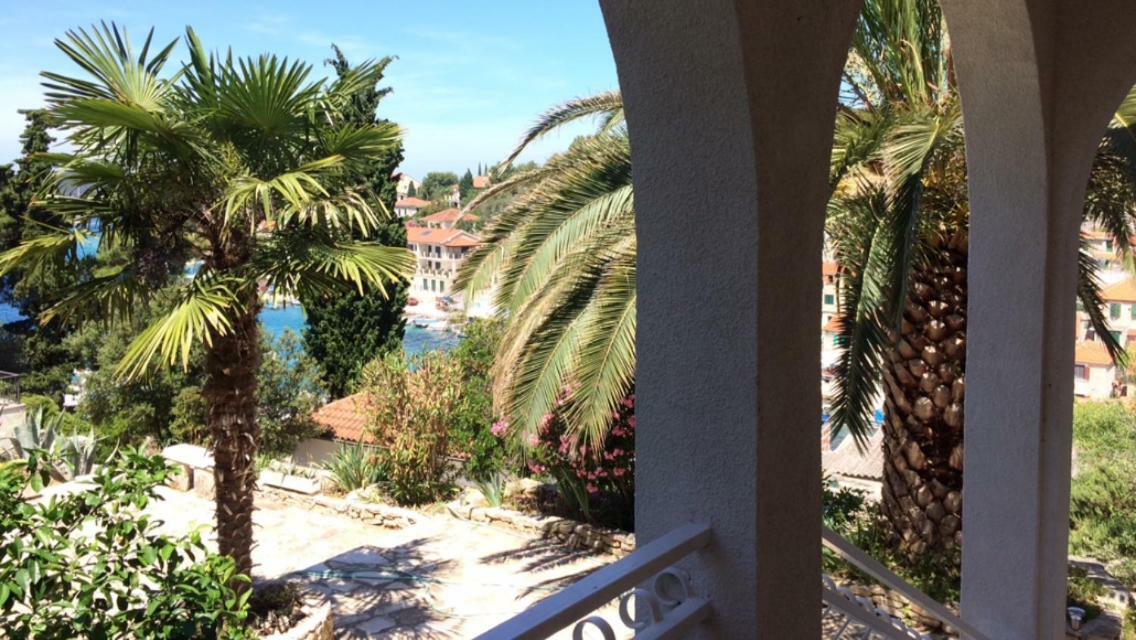 Apartment In Maslinica 70M From The Sea エクステリア 写真