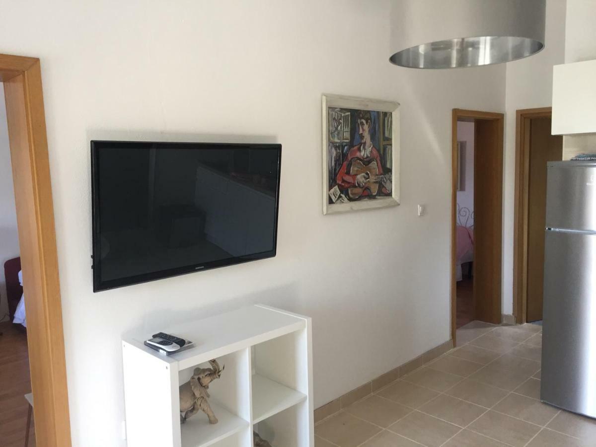 Apartment In Maslinica 70M From The Sea エクステリア 写真